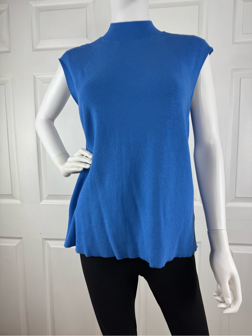Worthington Royal Blue Sleeveless Mock Neck Tank
